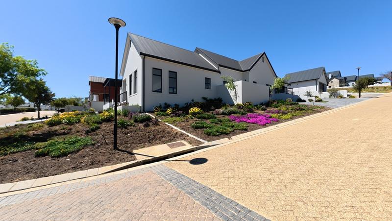 4 Bedroom Property for Sale in Mount Royal Golf Estate Western Cape